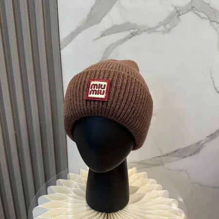 ミュウミュウ 帽子