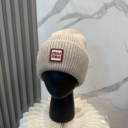 ミュウミュウ 帽子