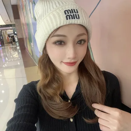 ヴァレンティノ 帽子