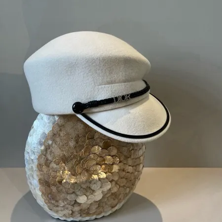 ディオール 帽子
