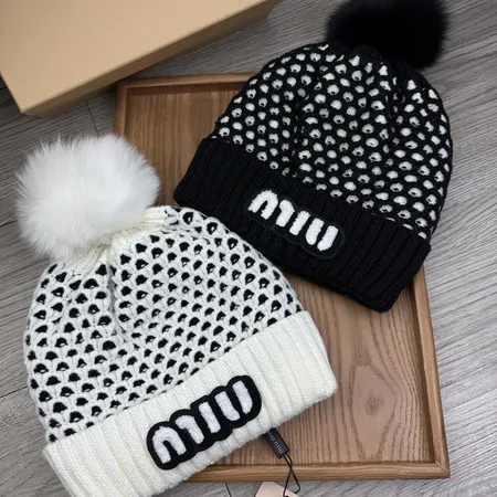 ミュウミュウ 帽子