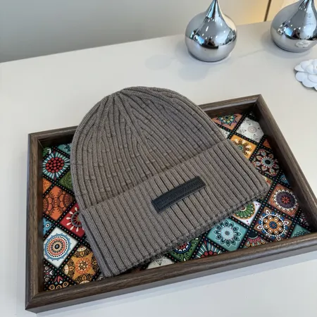 アルマーニ 帽子