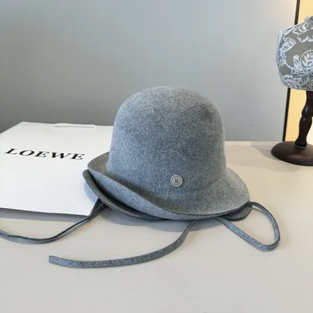 ロエベ 帽子