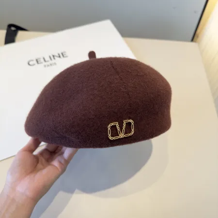 ヴァレンティノ 帽子