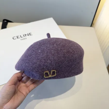 ヴァレンティノ 帽子