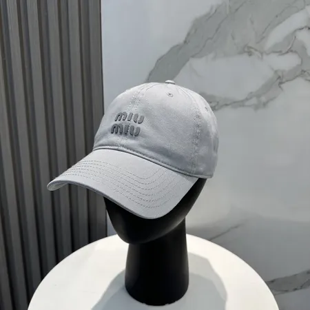 ミュウミュウ 帽子