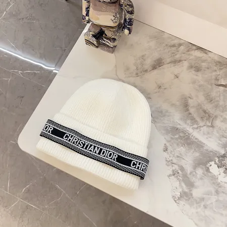 ディオール 帽子