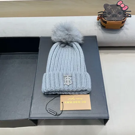 バーバリー ス 帽子