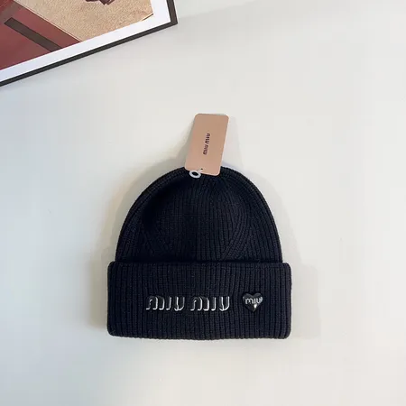 ミュウミュウ 帽子