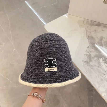 セリーヌ 帽子