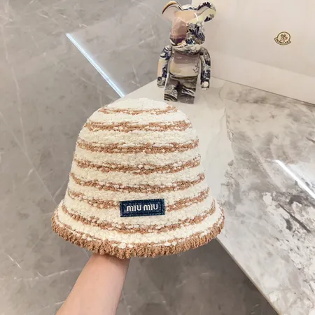 ミュウミュウ 帽子