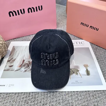 ミュウミュウ 帽子