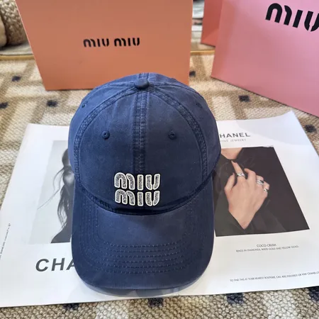 ミュウミュウ 帽子