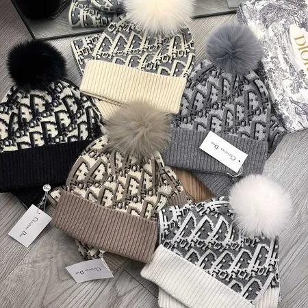 ディオール 帽子