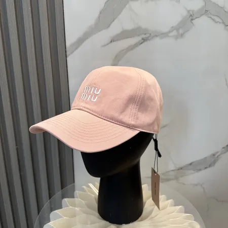 ミュウミュウ 帽子