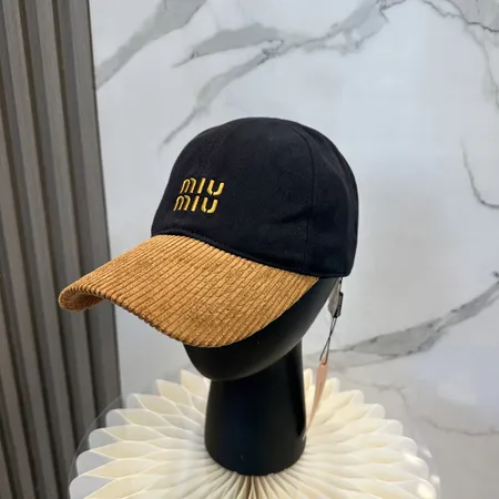 ミュウミュウ 帽子