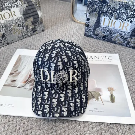 ディオール 帽子