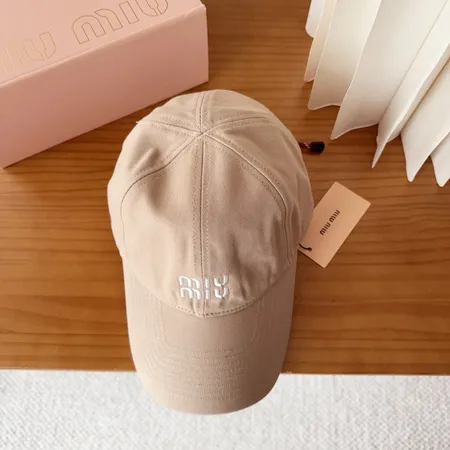 ミュウミュウ 帽子