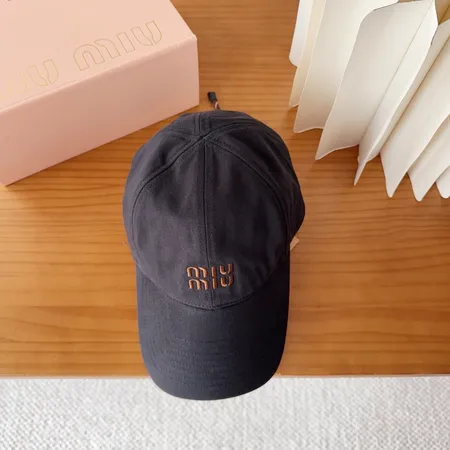 ミュウミュウ 帽子