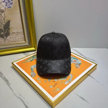 ルイヴィトン 帽子