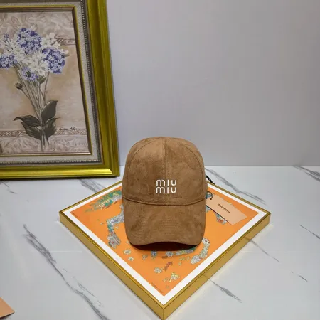 ミュウミュウ 帽子