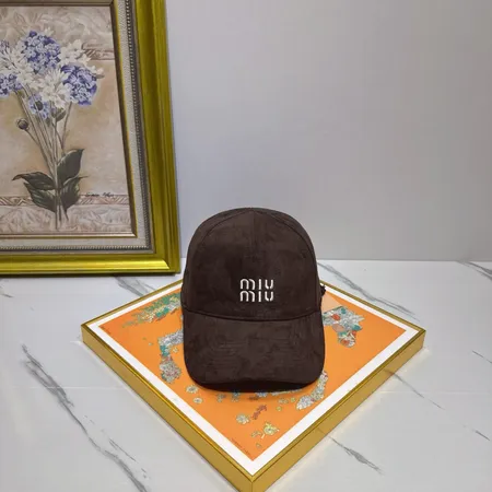 ミュウミュウ 帽子