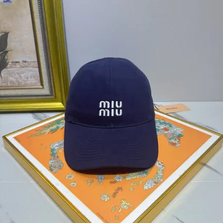 ミュウミュウ 帽子