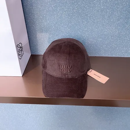 ミュウミュウ 帽子