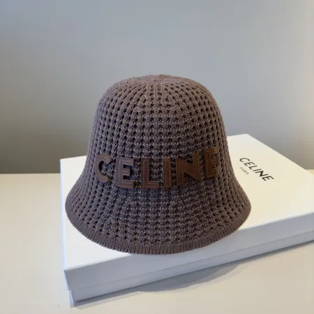 セリーヌ 帽子