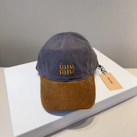 ミュウミュウ 帽子