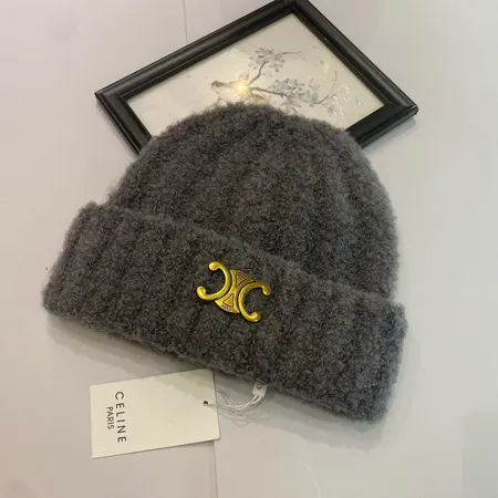 セリーヌ 帽子