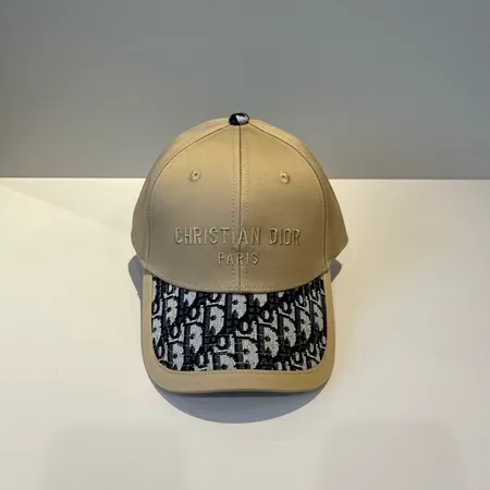 ディオール 帽子