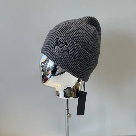 ルイヴィトン 帽子