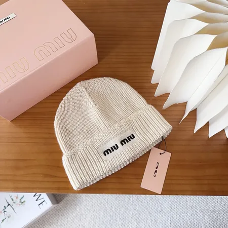 ミュウミュウ 帽子