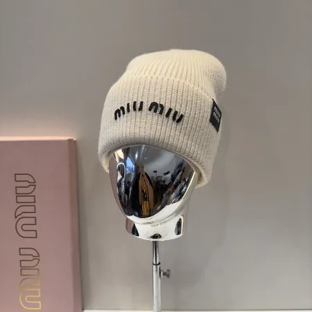 ミュウミュウ 帽子