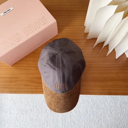 ミュウミュウ 帽子