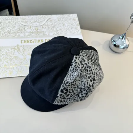 ディオール 帽子