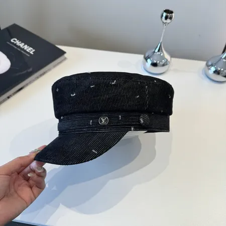 ルイヴィトン 帽子