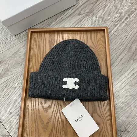 セリーヌ 帽子