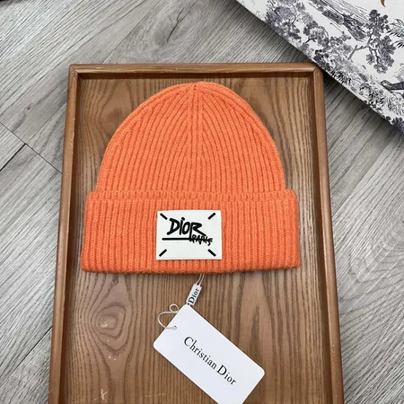 ディオール 帽子
