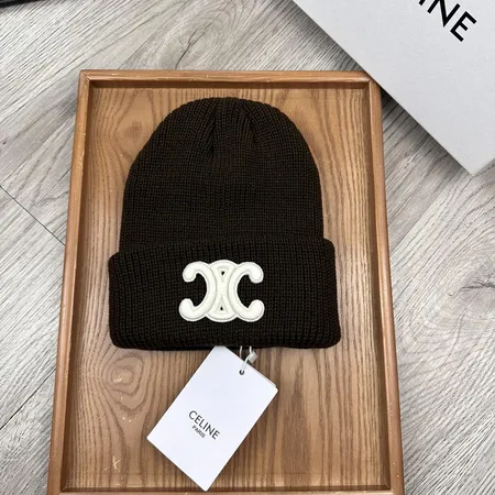 セリーヌ 帽子