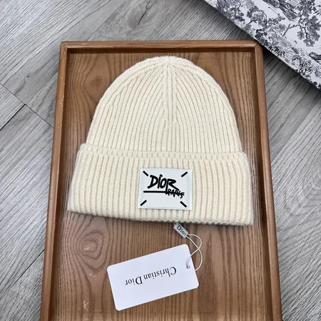 ディオール 帽子