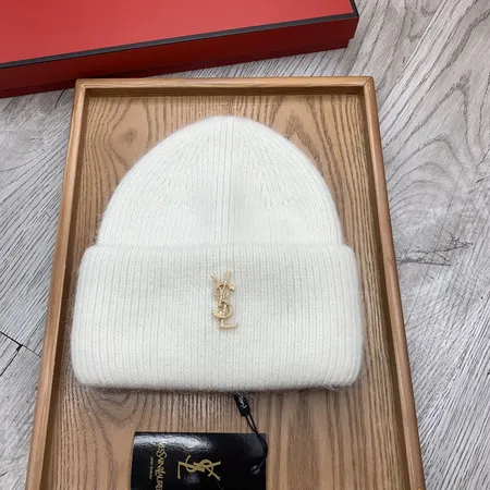 バレンシアガ 帽子