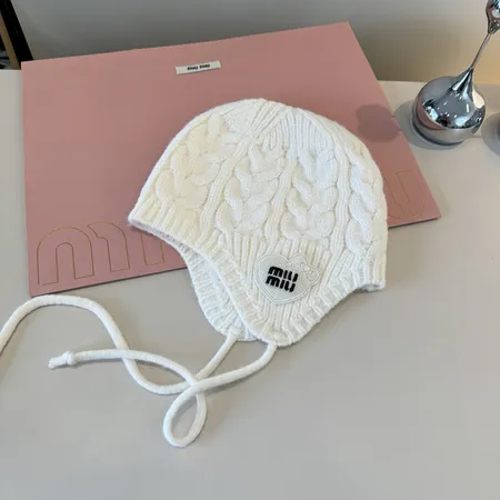 ミュウミュウ 帽子