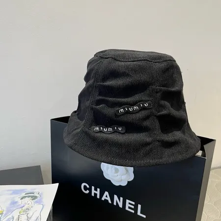 ミュウミュウ 帽子