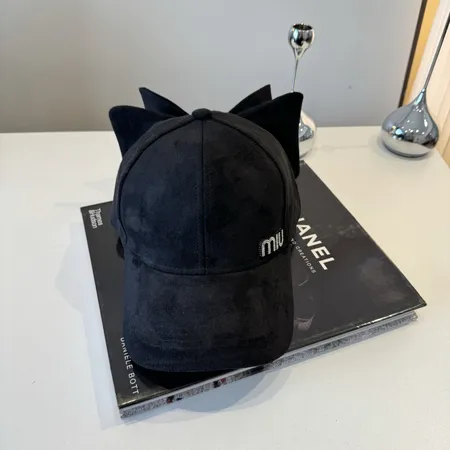 ミュウミュウ 帽子