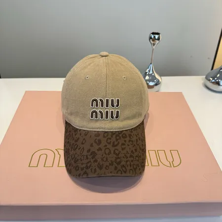 ミュウミュウ 帽子