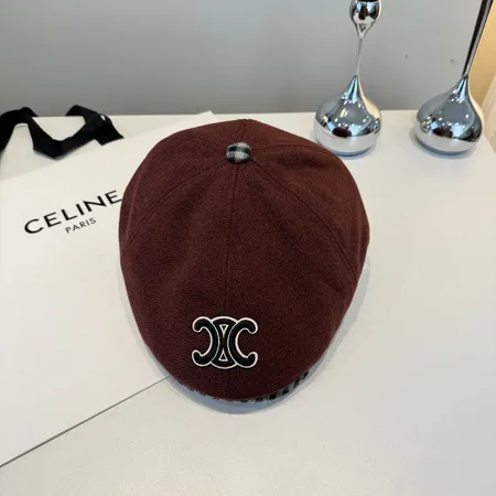 セリーヌ 帽子