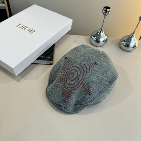 ディオール 帽子
