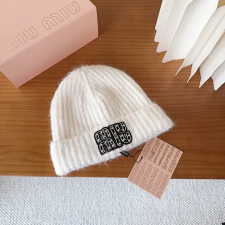 ミュウミュウ 帽子